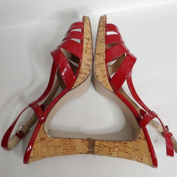 Yellow Box Laurie Bright Cherry Red Faux Leather Straps Cork Heels Size 8.5 - Picture 12 of 15